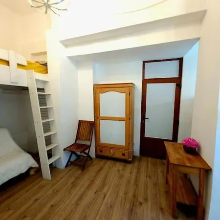 Urban Oasis Chic Appartamento